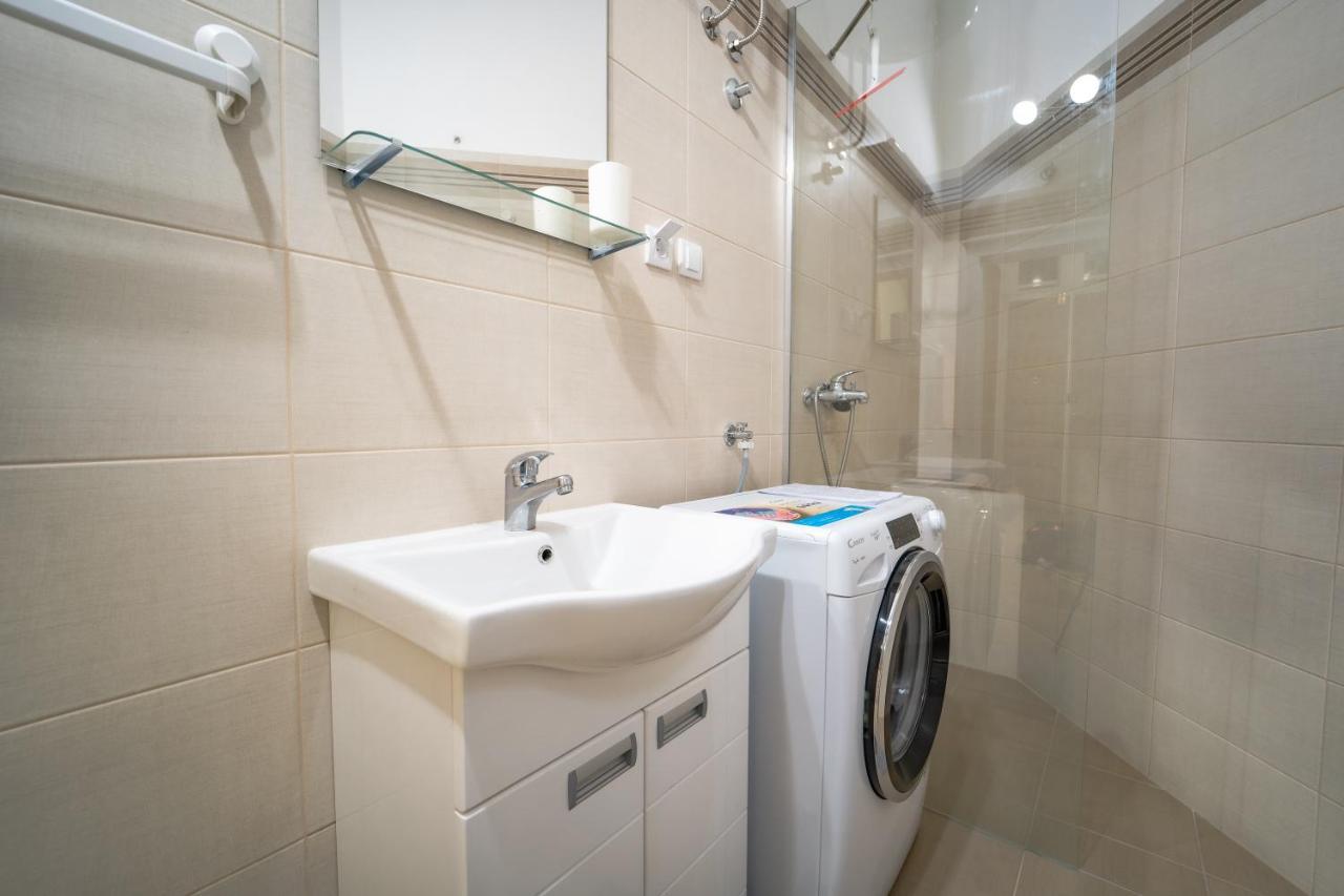 Botanical9, Belgrade Centre, 2 Bedroom Apartment Εξωτερικό φωτογραφία